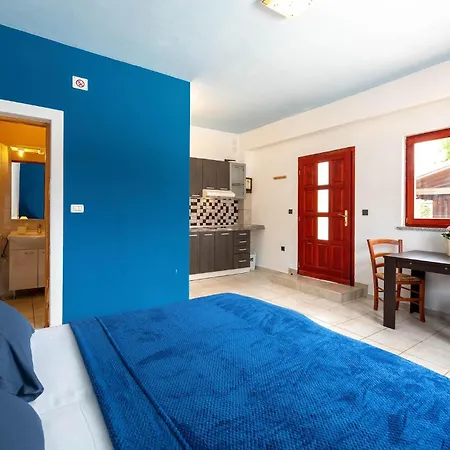 Beautiful In With Kitchen Holiday home Sisan